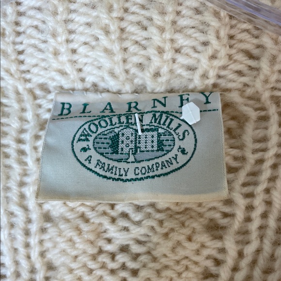 Boho Blarney Wollen Mills Pure Wool Traditional Aran Hand Knit Cardigan. - Picture 2 of 12